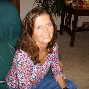 Meet your Posher, Alicia